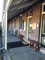 gallery-front